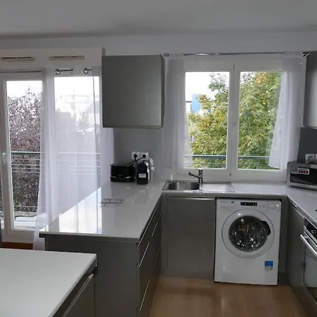 Disneyland Paris 70m² Face Parc, Place Ariane Serris