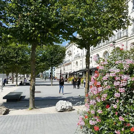 Disneyland Paris 70m² Face Parc, Place Ariane * Serris
