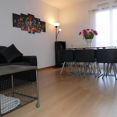 Apartment Disneyland Paris 70m² Face Parc, Place Ariane