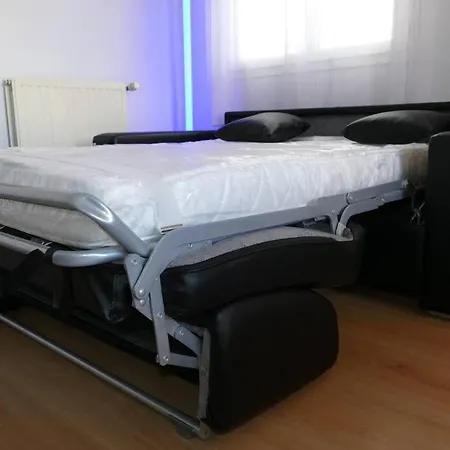 Disneyland Paris 70m² Face Parc, Place Ariane Apartment Serris
